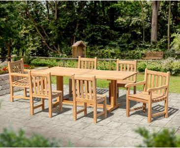 Belgrave Table, 2 Windsor Armchairs and 4 Windsor Side Chairs