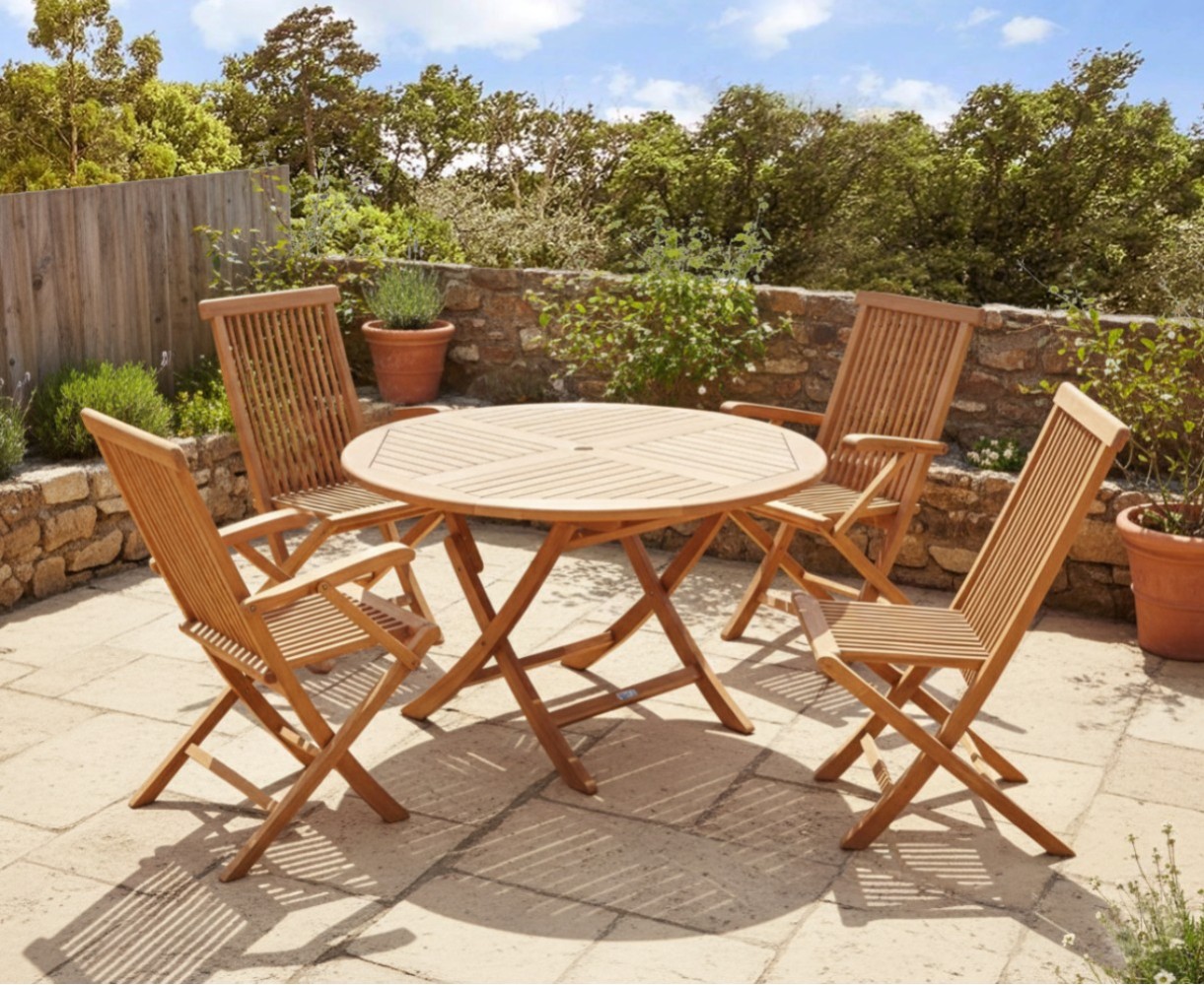 Suffolk Folding Round Garden Table and Chairs Set