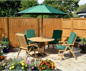 Berrington Round Gateleg 1.2m Table with 4 Bali Recliners