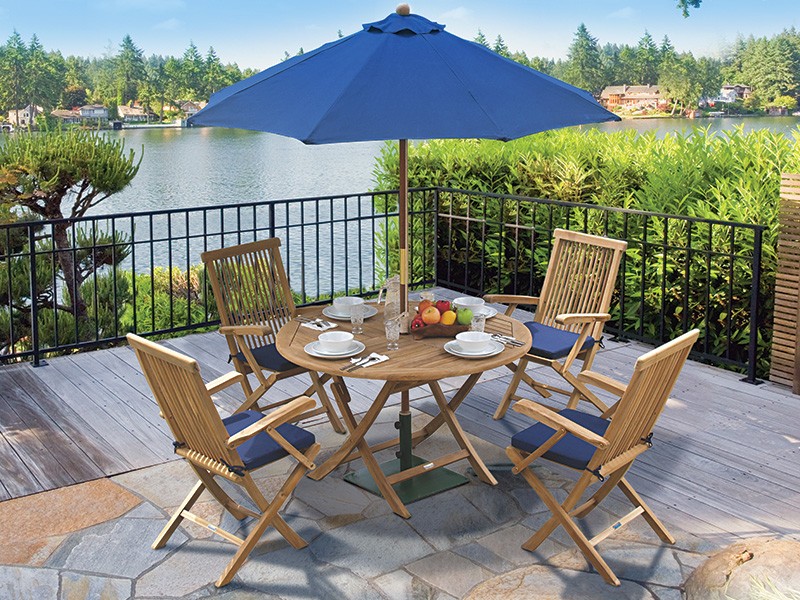 Ashdown Folding Round Garden Table and Arm Chairs Set