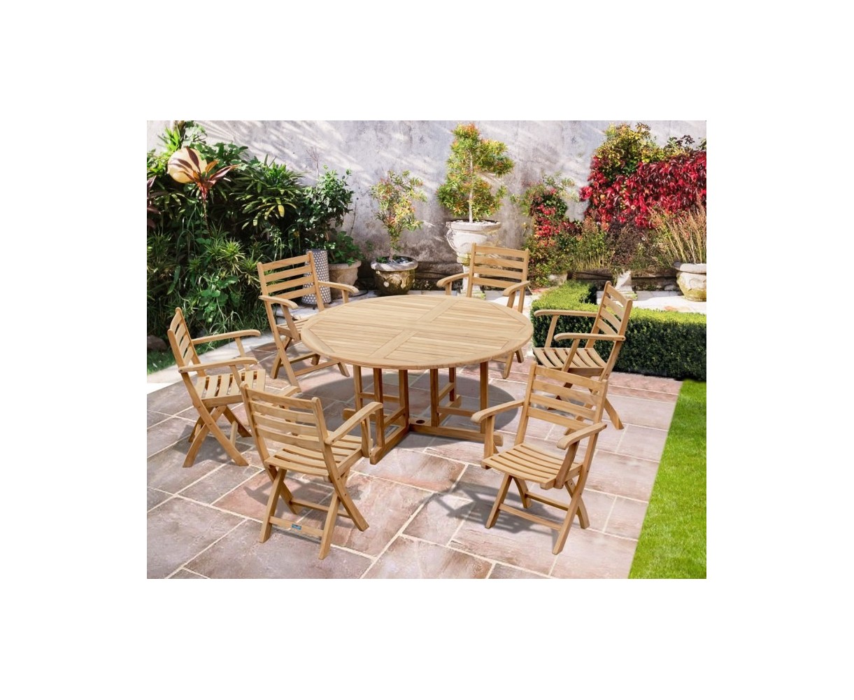 Berrington Round Table with 6 Suffolk Armchairs