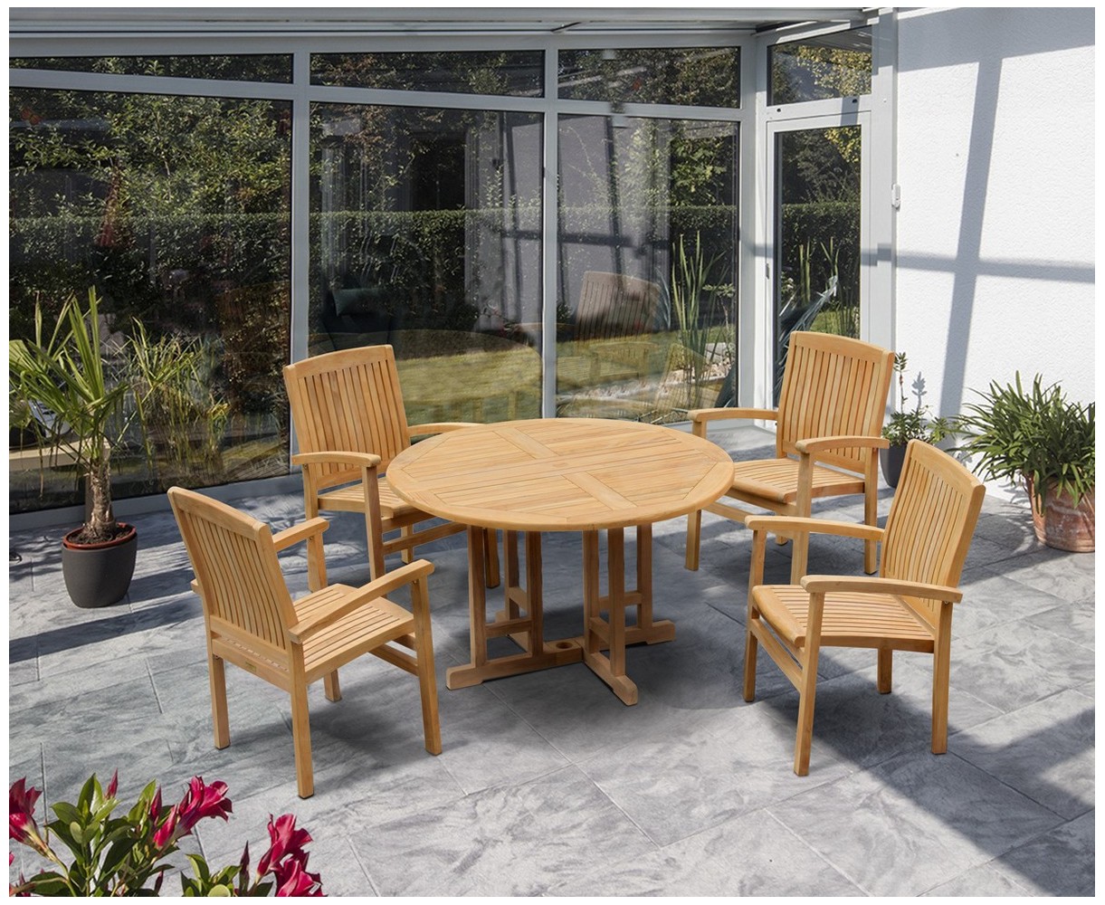 Berrington Round 1.2m Table and 4 Bali Chair Dining Set