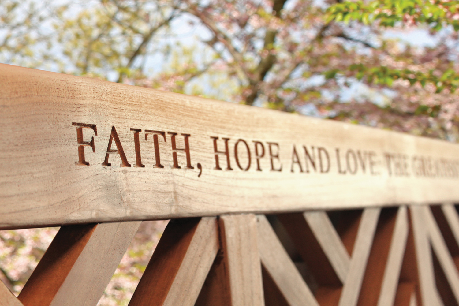 Personalised memorial benches